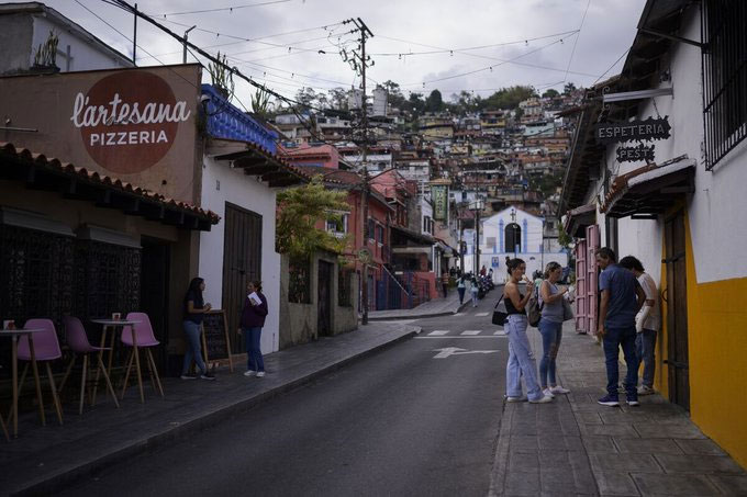 Clase media de Venezuela no tiene cabida en urbanizaciones a la moda