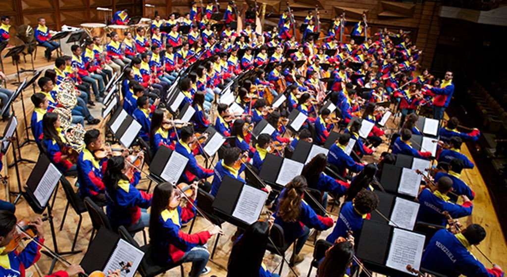 Celebramos Los 44 Años Del Sistema Nacional De Orquestas Y Coros Juveniles E Infantiles