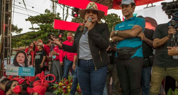 Xiomara Castro during her presidential election campaign in Honduras this month. Credit...Daniele Volpe for The New York Times